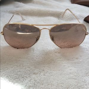 Ray Ban Gold Aviators